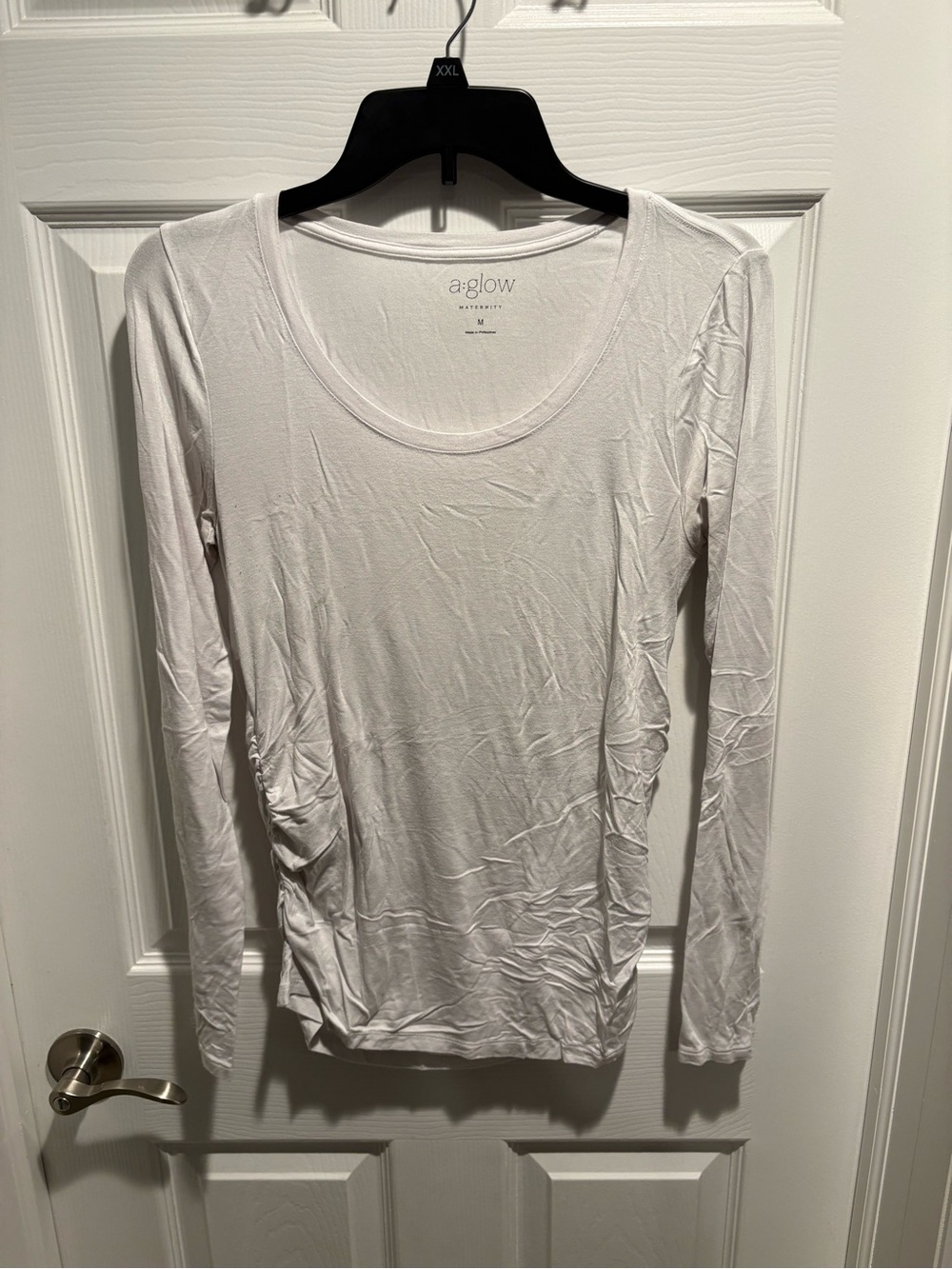 a:glow Women's White Long-Sleeve Scoop Neck Top maternity